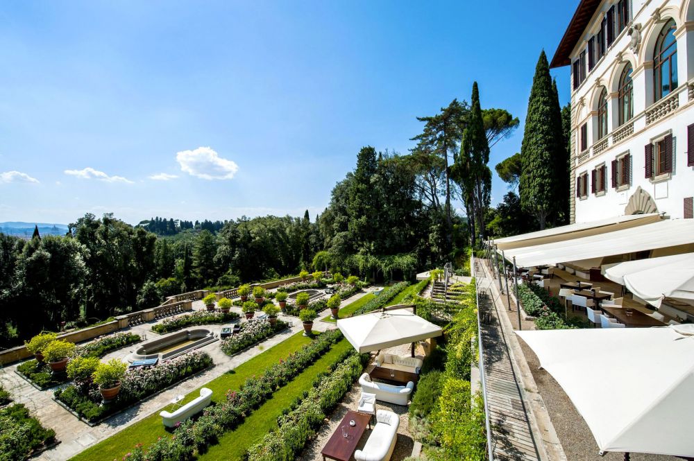 Garden terrace at the luxurious wedding hotel in Florence