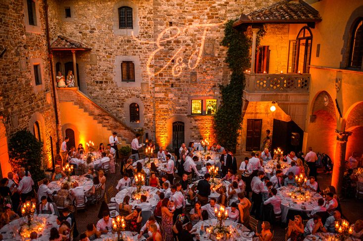 Night view at the castle in Tuscany for weddings