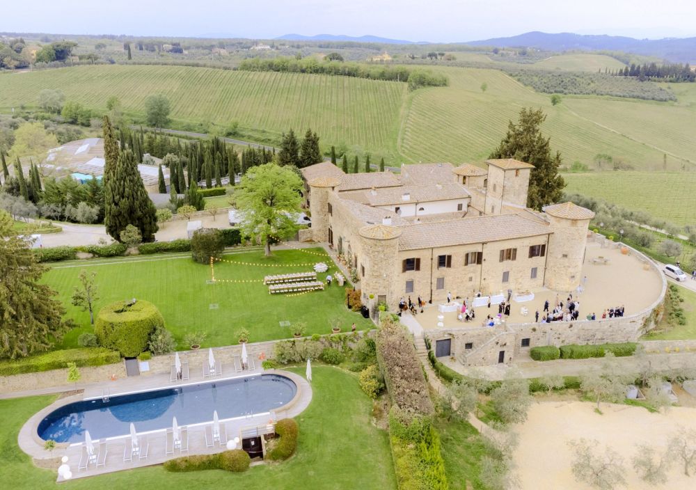 Panoramic view at the wedding luxury castle in Chianti