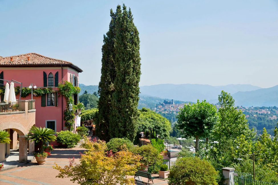 View of the square at the luxury wedding venue in Lucca