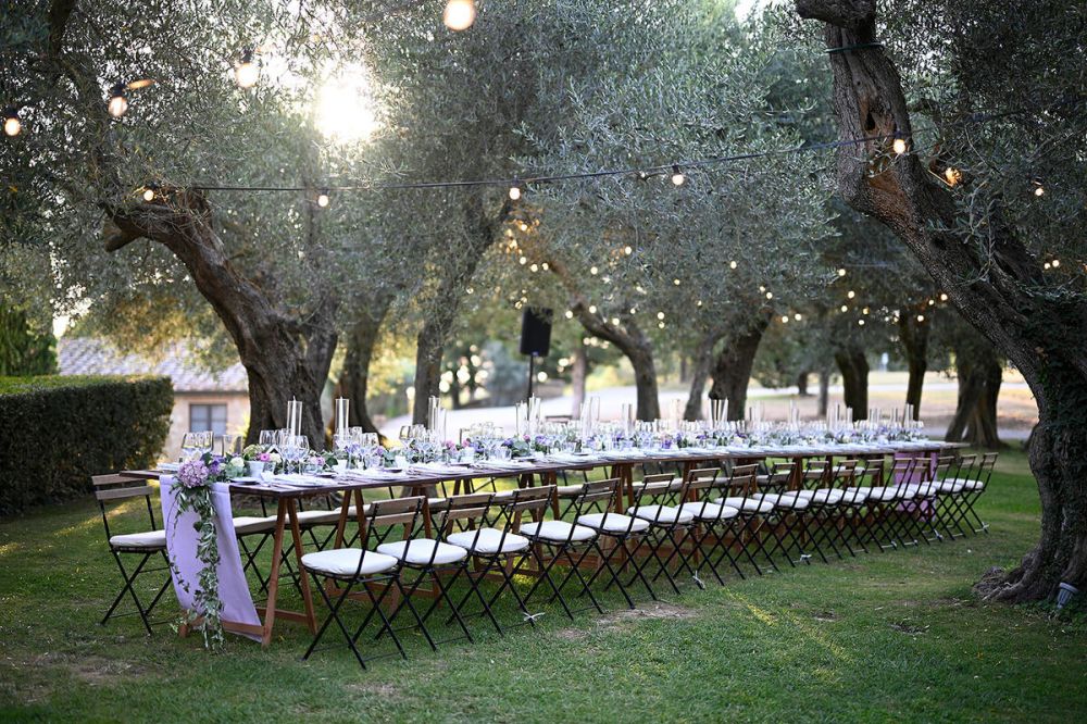 Wedding table at the country villa in Sourthern Tuscany